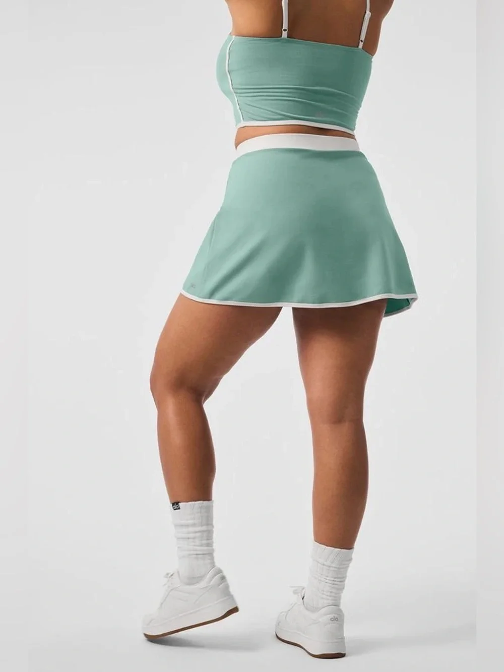 ALO Airbrush Streamlined Skirt Large Botanical green tennis athletic sporty 90’s - Picture 6 of 13